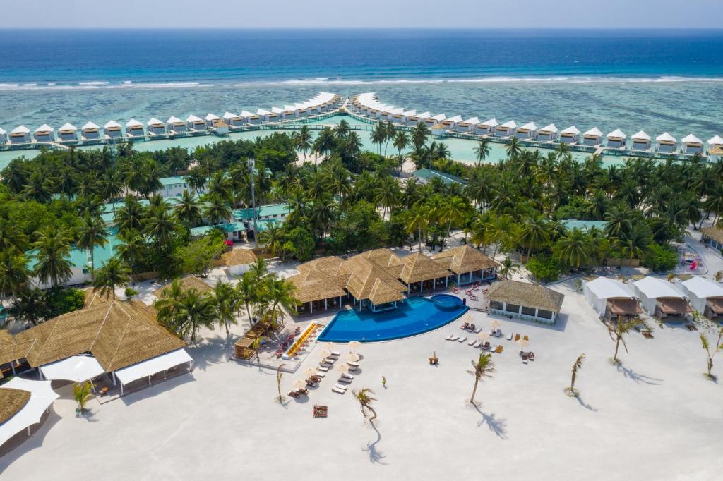 Cinnamon Hakuraa Huraa Maldives Review: The Ultimate Meemu Atoll Escape